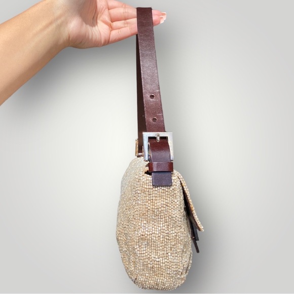 Fendi Vintage Beige Beaded Baguette 🥖 - Picture 7 of 12